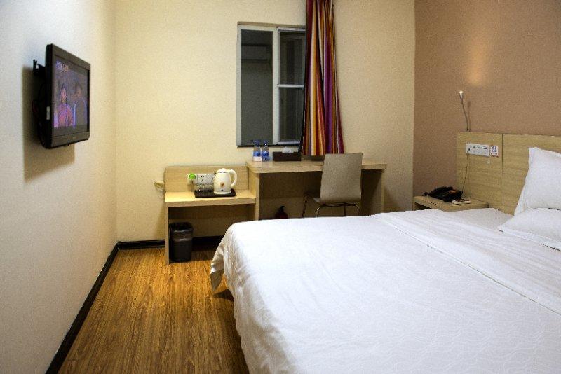 E+ Hotel Guangzhou Baixin Branch Luaran gambar